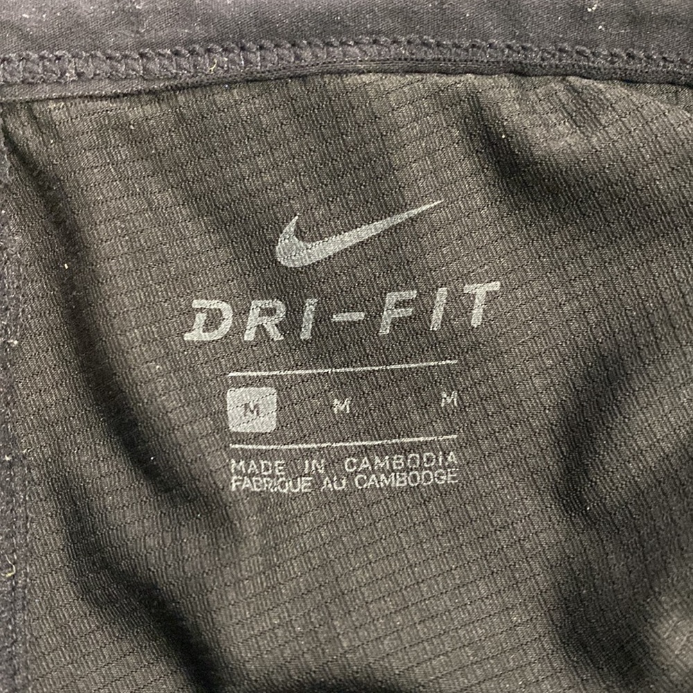 Nike Womenβs Black Running Short Size Medium - Picture 4 of 5